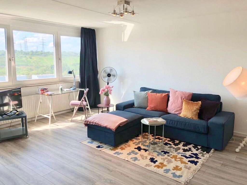 Grosses Appartement Mit Aussichtsbalkon Ludwigsbourg Extérieur photo